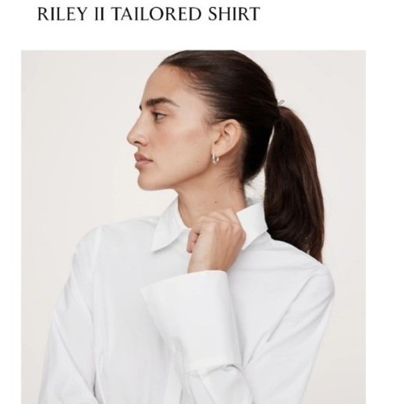 Banana Republic Riley II Tailored Shirt White Pleated Flared Cuff Button Down 8 - Picture 3 of 12